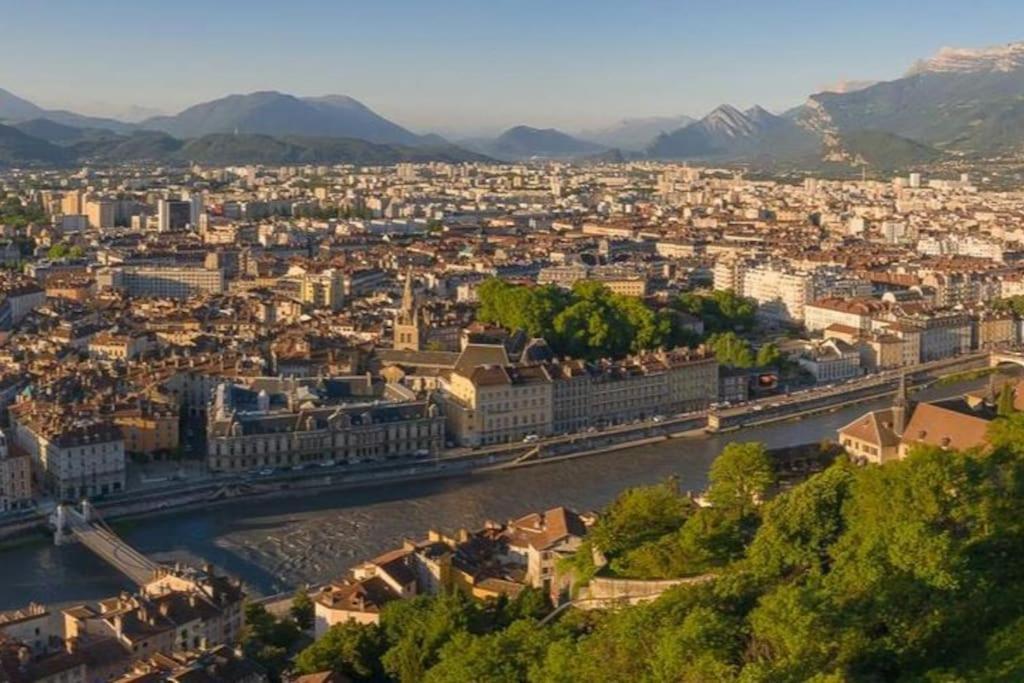 Saint Jacques Your Host Helper Grenoble Exteriér fotografie